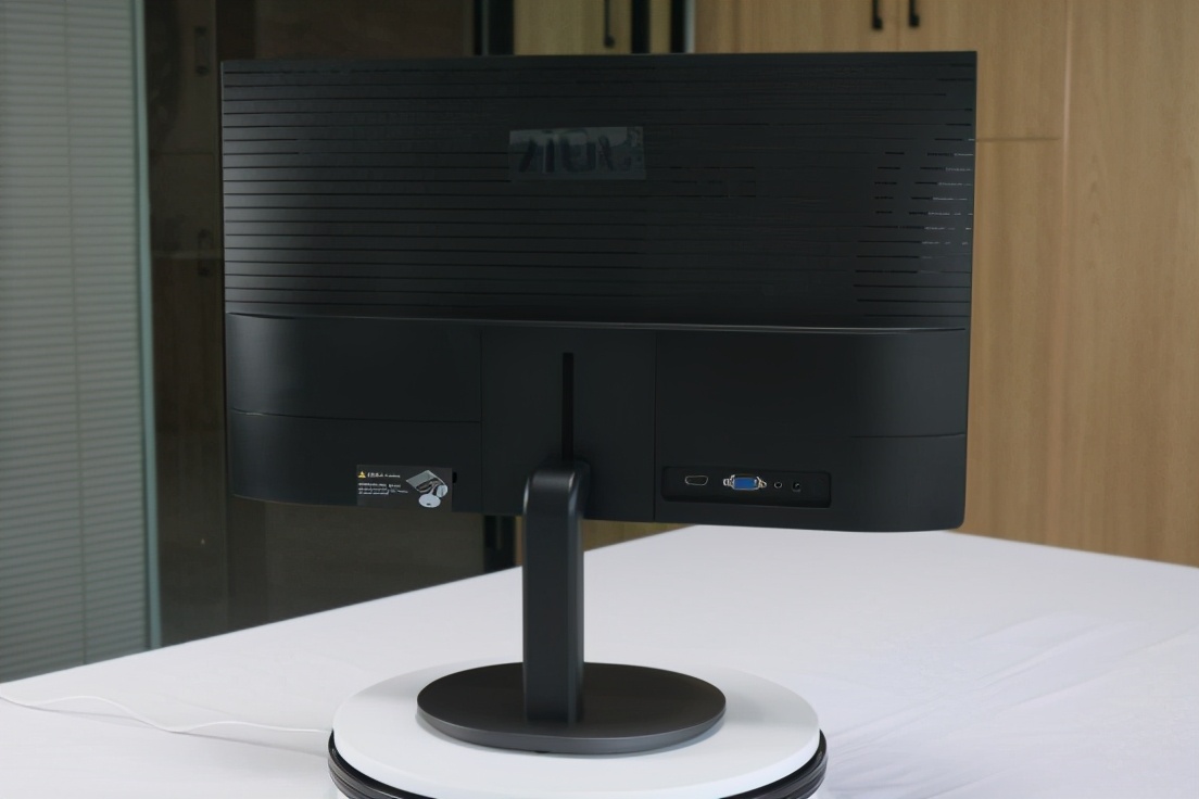 开箱系列丨IPS技术广视角炫彩硬屏！AOC24V4H释放任意角度色彩