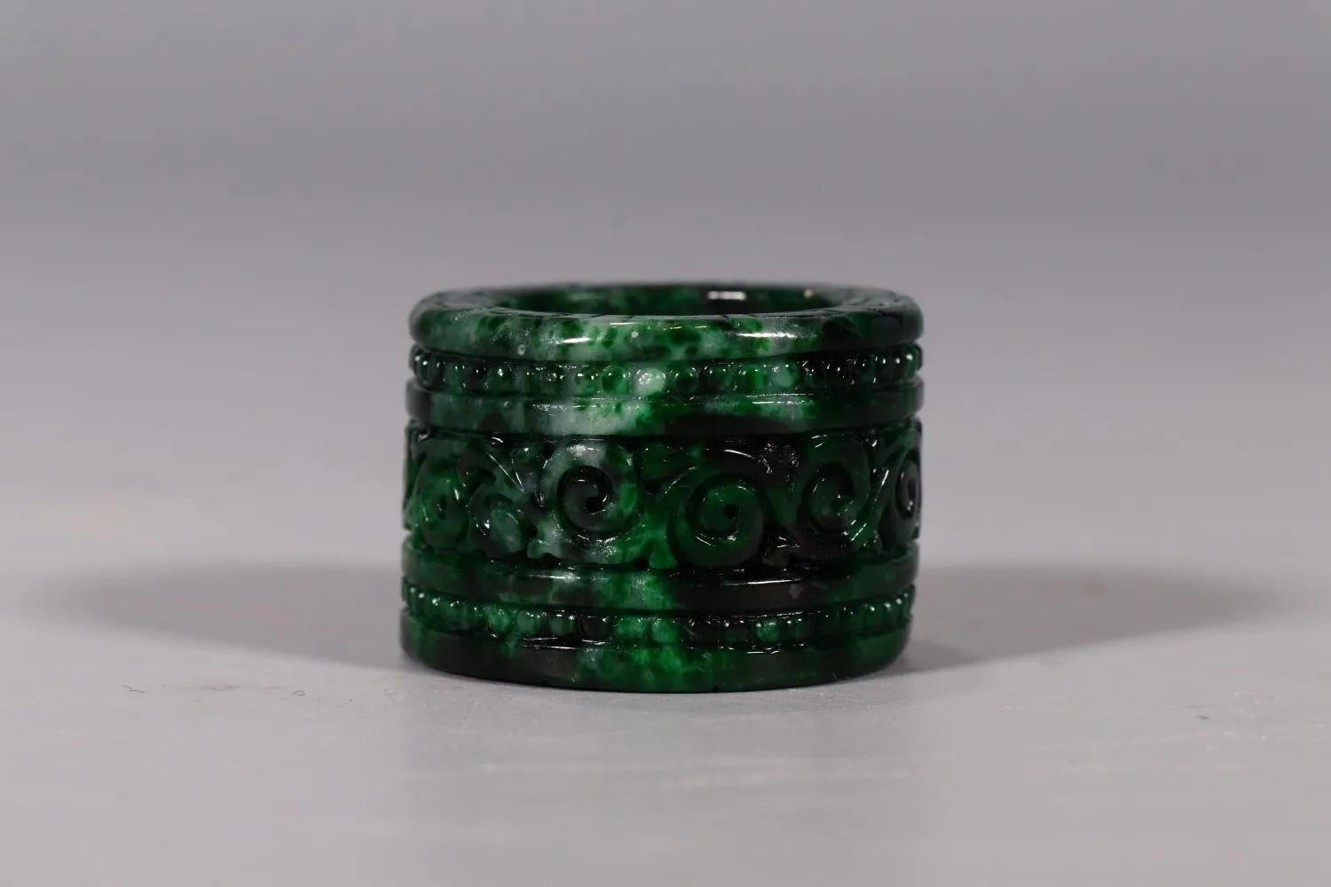 翡翠挂件分享,分享几款翡翠