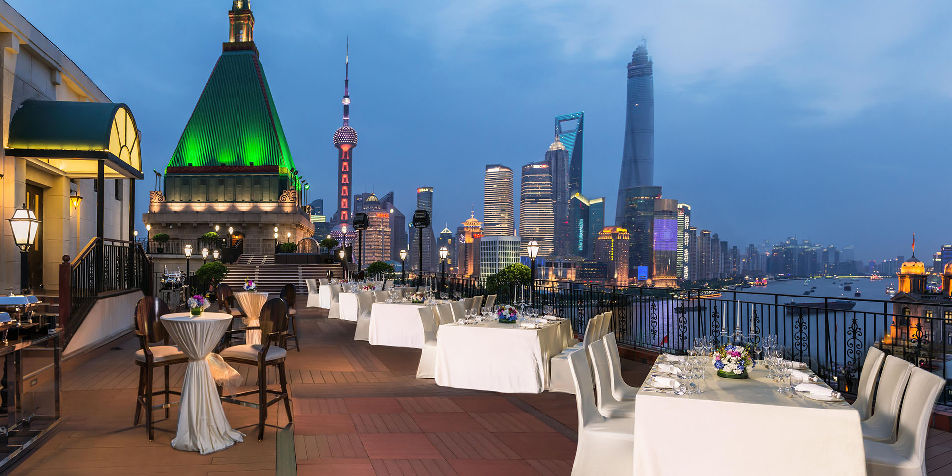 上海国际饭店建造历史影像,上海三大标志性建筑餐厅