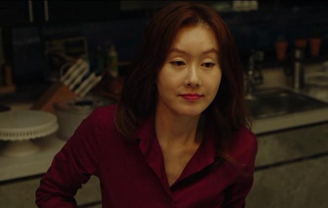 电影完美陌生人讲的什么,电影完美陌生人