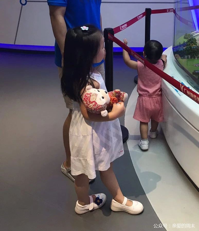 又便宜又舒服的鞋推荐,比较便宜好穿的鞋推荐