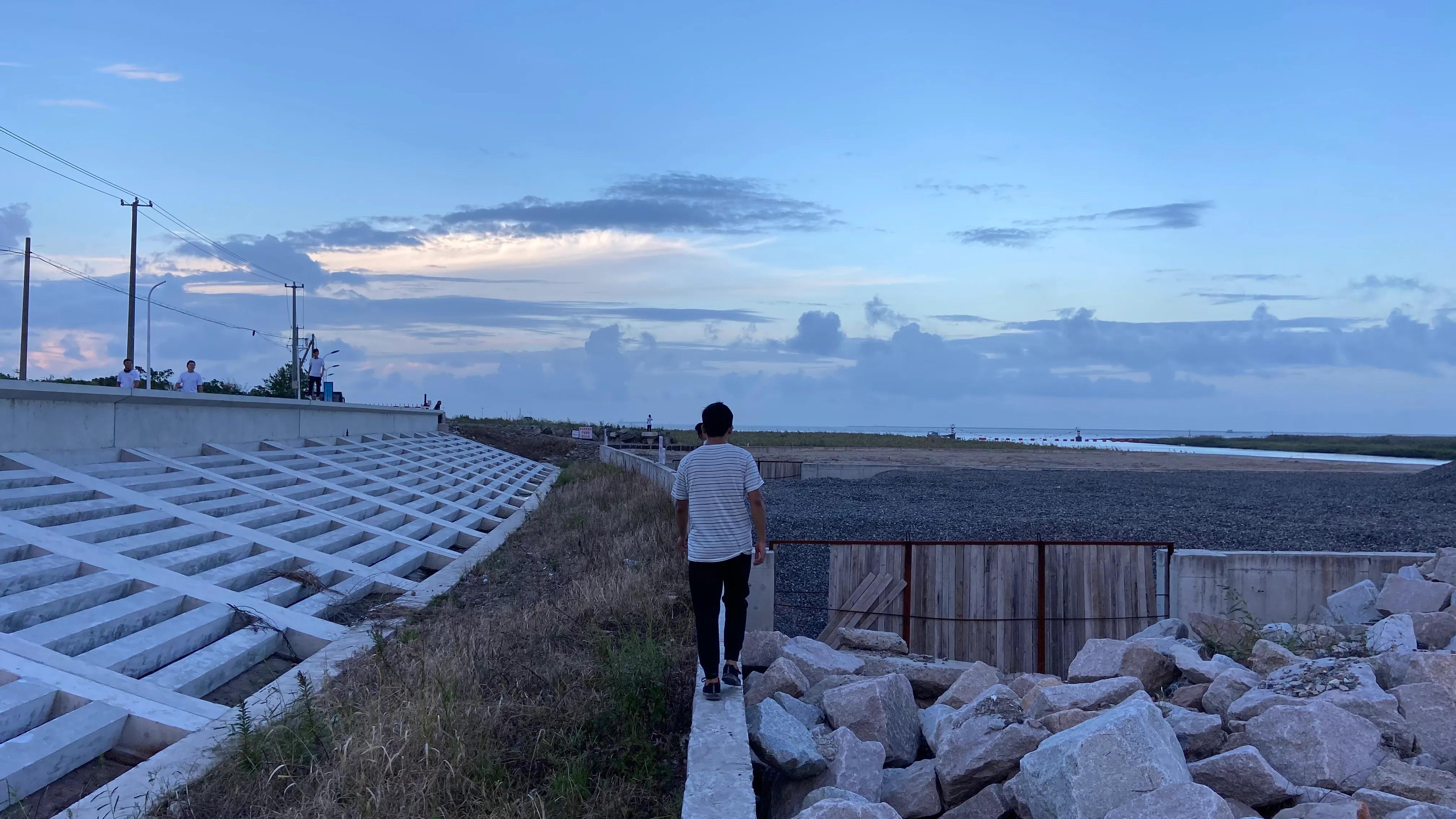上海看美丽的大海,上海哪里有海滩看大海免费