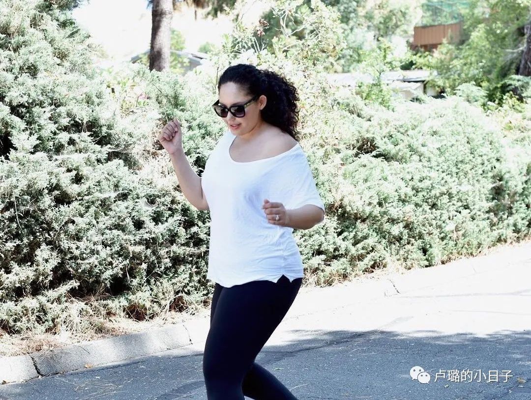 微胖遮肉显瘦,胖妹子看过来教你一招显瘦又百搭