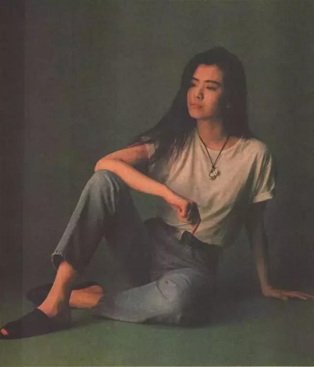 港风必备单品,流行的港风穿搭