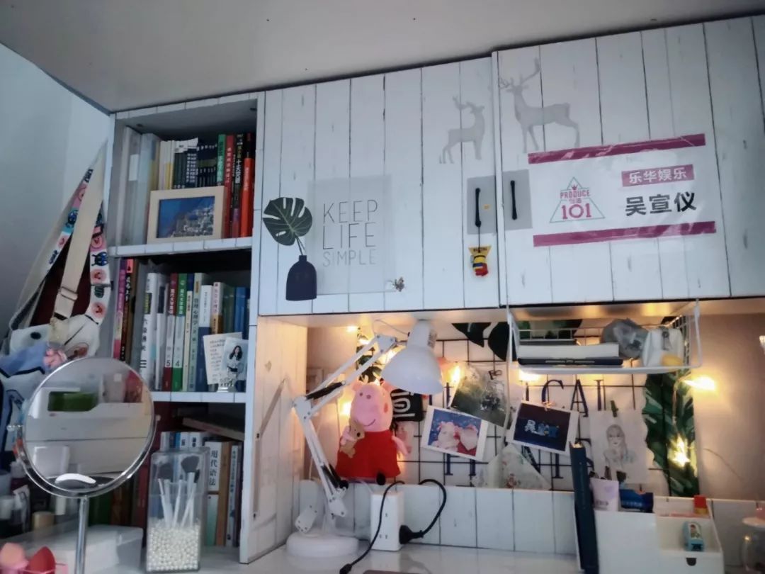 大学寝室简洁,大学寝室长什么样