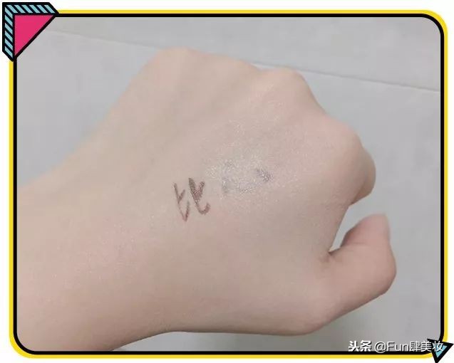 用粉底总是起皮用什么比较服帖,卡粉严重还是不化妆严重