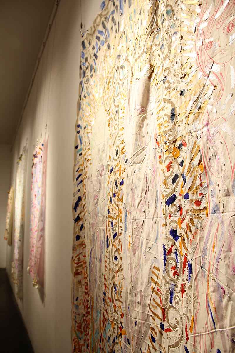 艺术家采访口吐芬芳,艺术家回顾个展