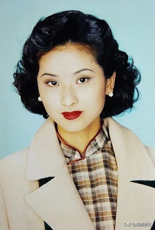 陈奕迅身体有什么缺陷,陈奕迅很怪的歌名