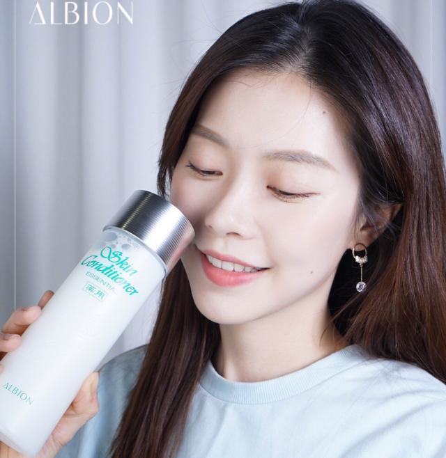 谷雨好还是黛珂紫苏水好,黛珂紫苏水真的好用嘛