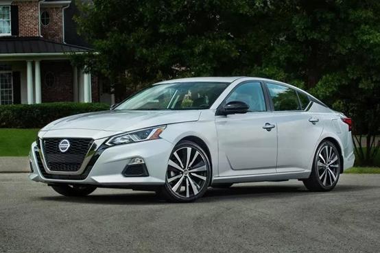 nissan汽车发展史,东风日产nissan小型suv