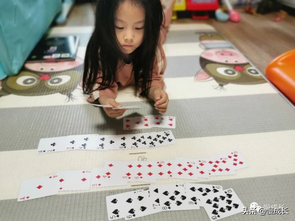 一副扑克牌早教,扑克牌的早教玩法