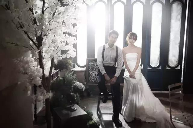 40个伴娘拦门问题任你选，想要娶老婆，一定要过关！