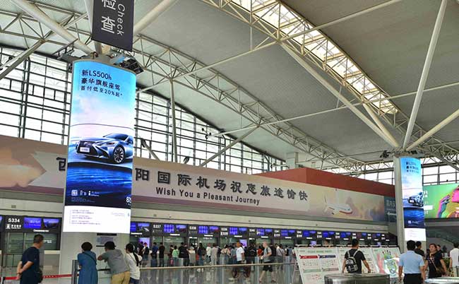 西安机场附近做广告,西安机场广告