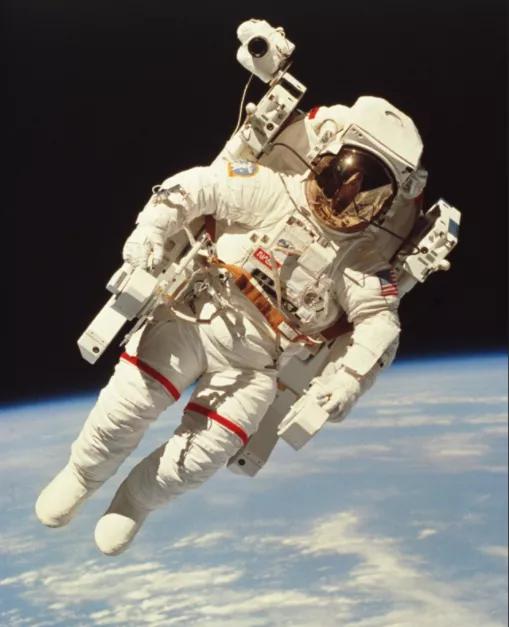 工程塑料为战备应急包赋能,看看它能干啥