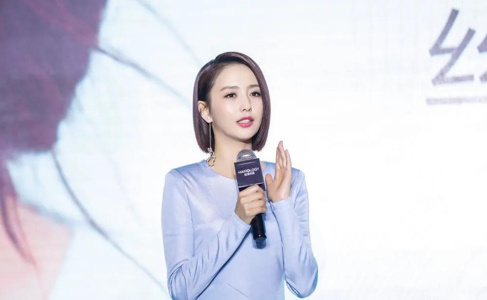 赵丽颖粉群遭资本强压,张雨绮花式自炒堪称教科书,袁冰妍飘了?