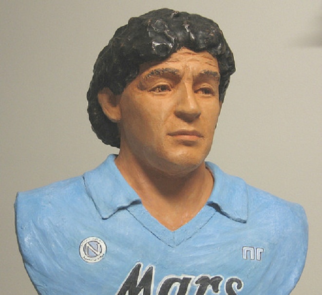 意甲那不勒斯罗马诺,意甲那不勒斯衣服