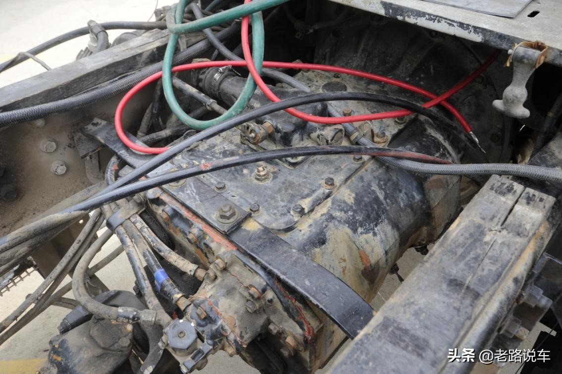 路边的经典——超级美式大平头！万国HL6482