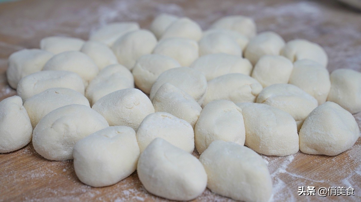 水煎包最漂亮的做法,水煎包的正确做法金黄香脆不粘锅