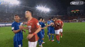 足球队出击视频,足球队进攻阵型