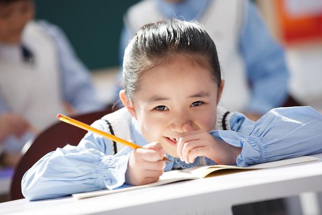 孩子吹牛的后果,孩子自大爱吹牛怎么办