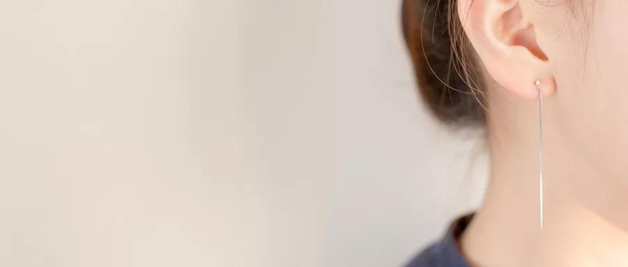 坐飞机为啥耳鸣,坐飞机为什么会耳鸣