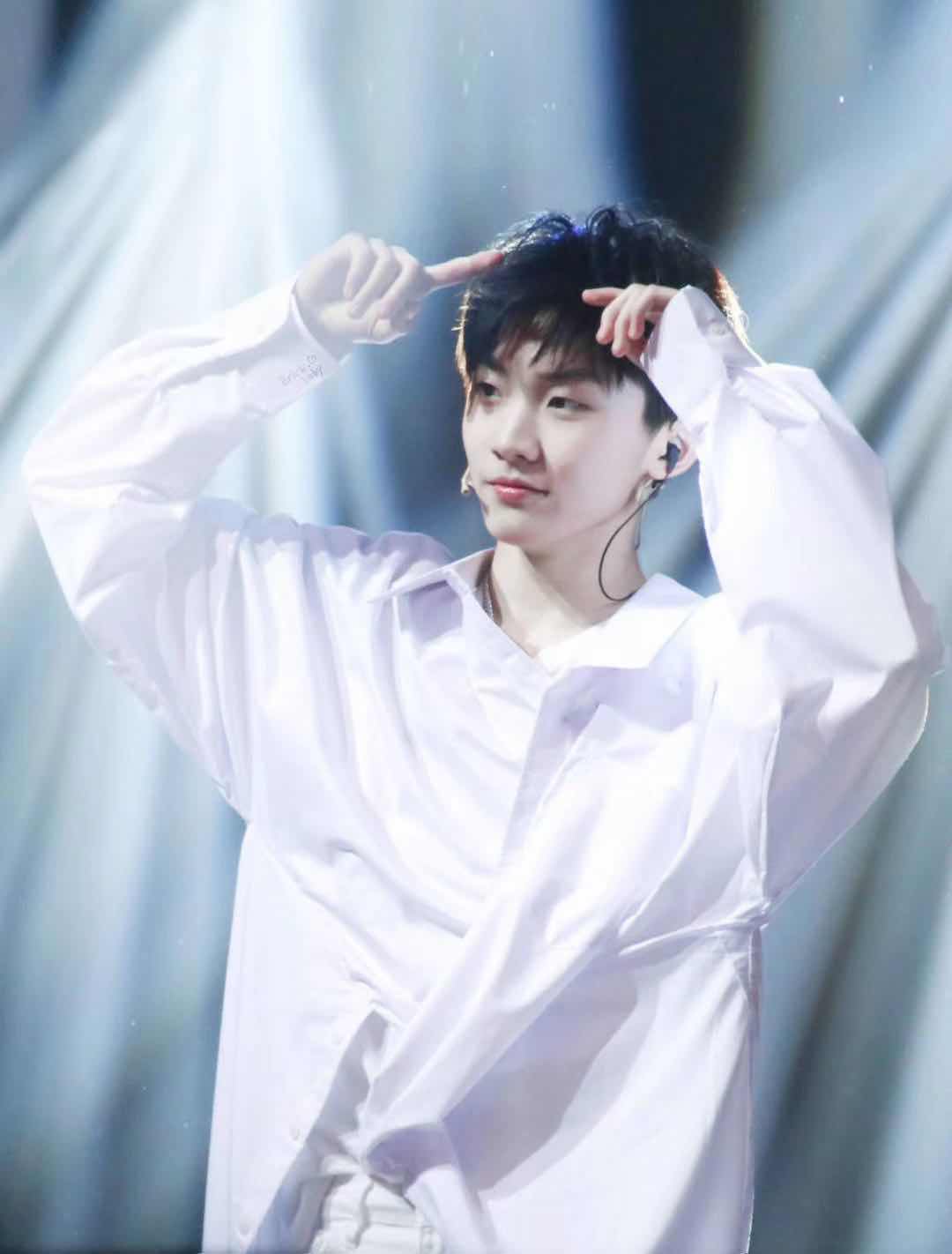 向全世界安利tnt时代少年团马嘉祺,台风少年团马嘉祺我们不一样