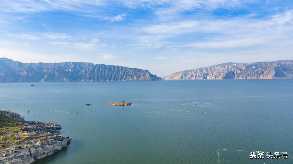 自驾青海沙漠旅游路线攻略,青海七彩丹霞自驾游攻略