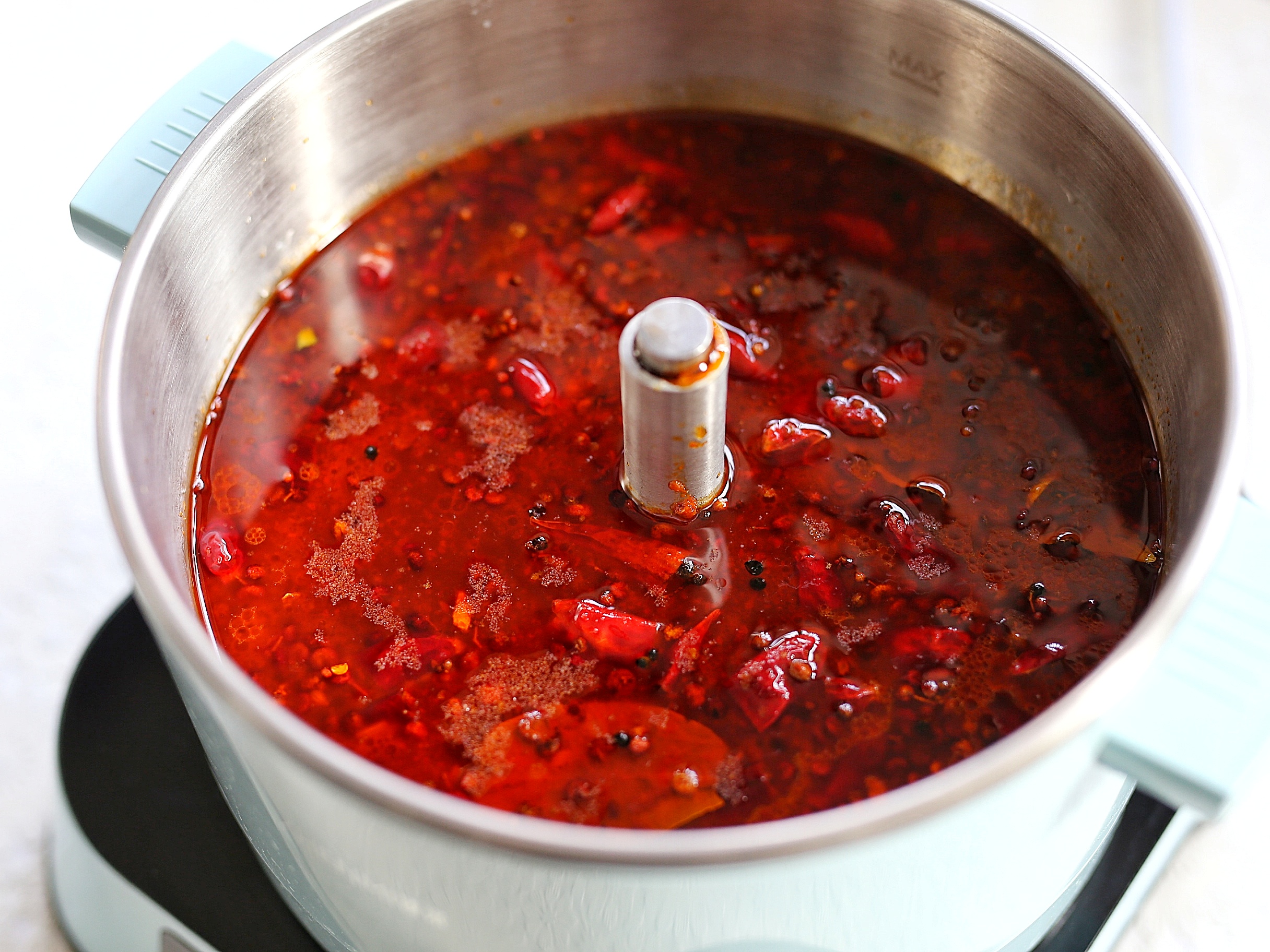 麻辣火锅底料应该怎么制作,制作麻辣火锅底料的方法窍门