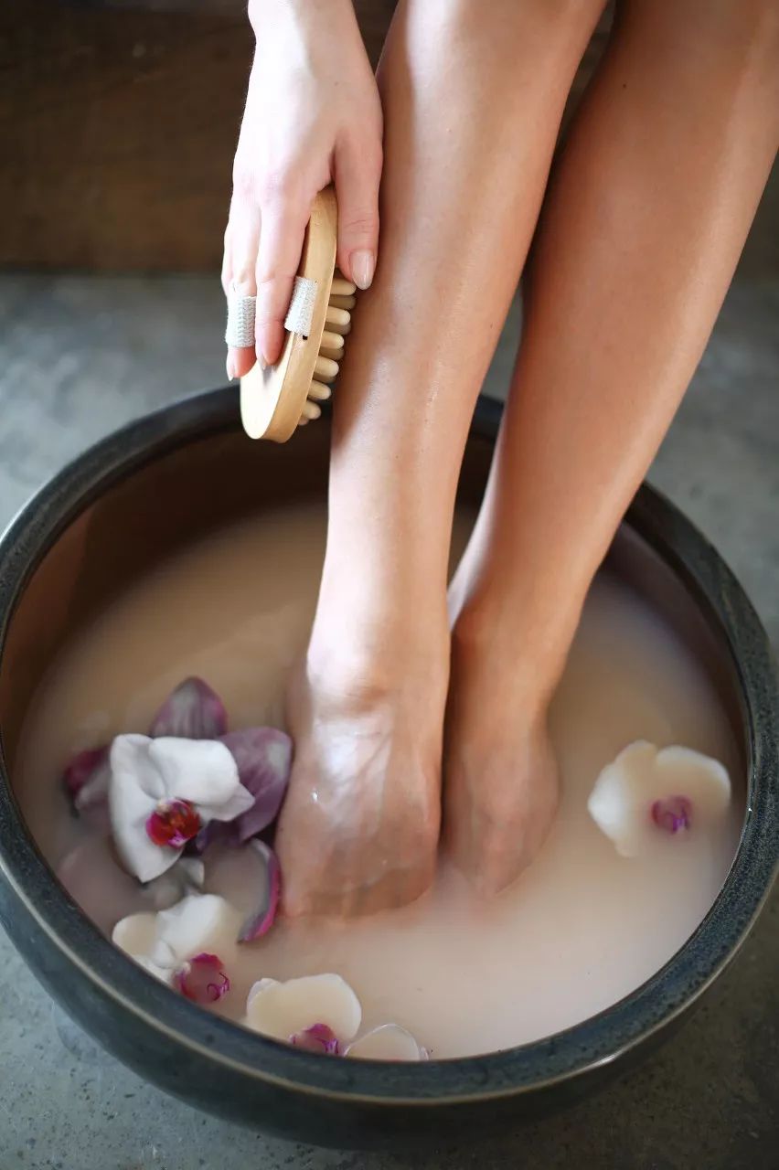 泡脚减肥60天瘦46斤,泡脚减肥要加什么材料一周瘦十斤