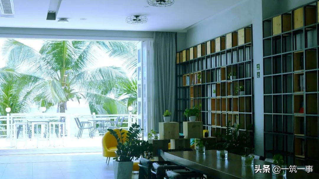 三亚郊外的海边社区,这里藏着“流量密码”还是另一种生活?