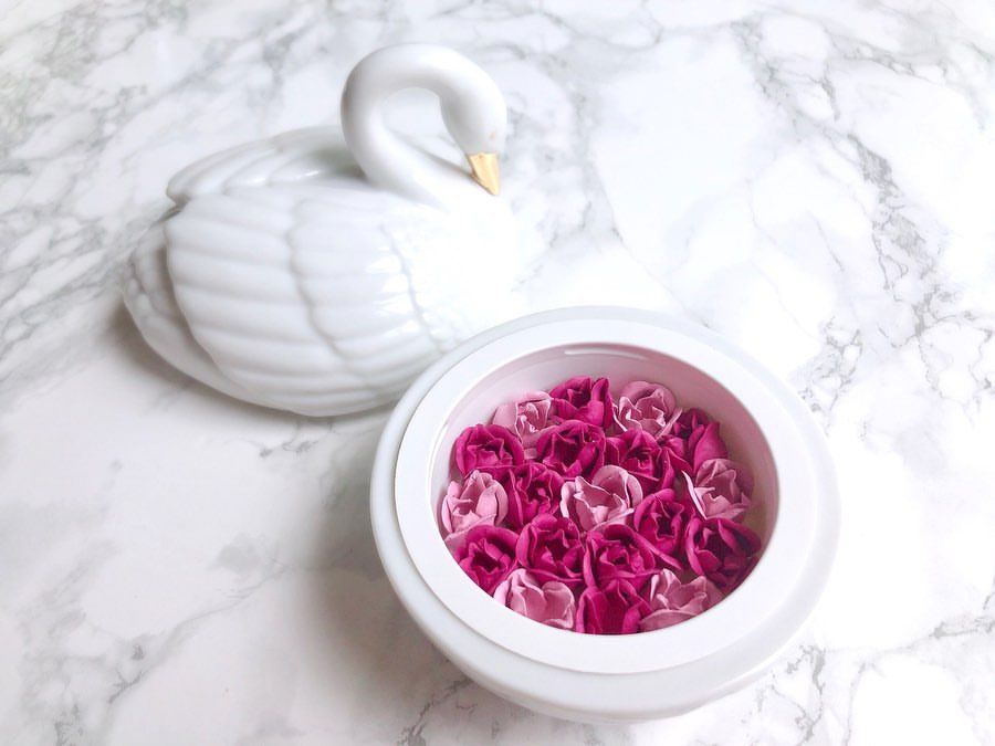 妙龄少女，我，为何通宵数钱？