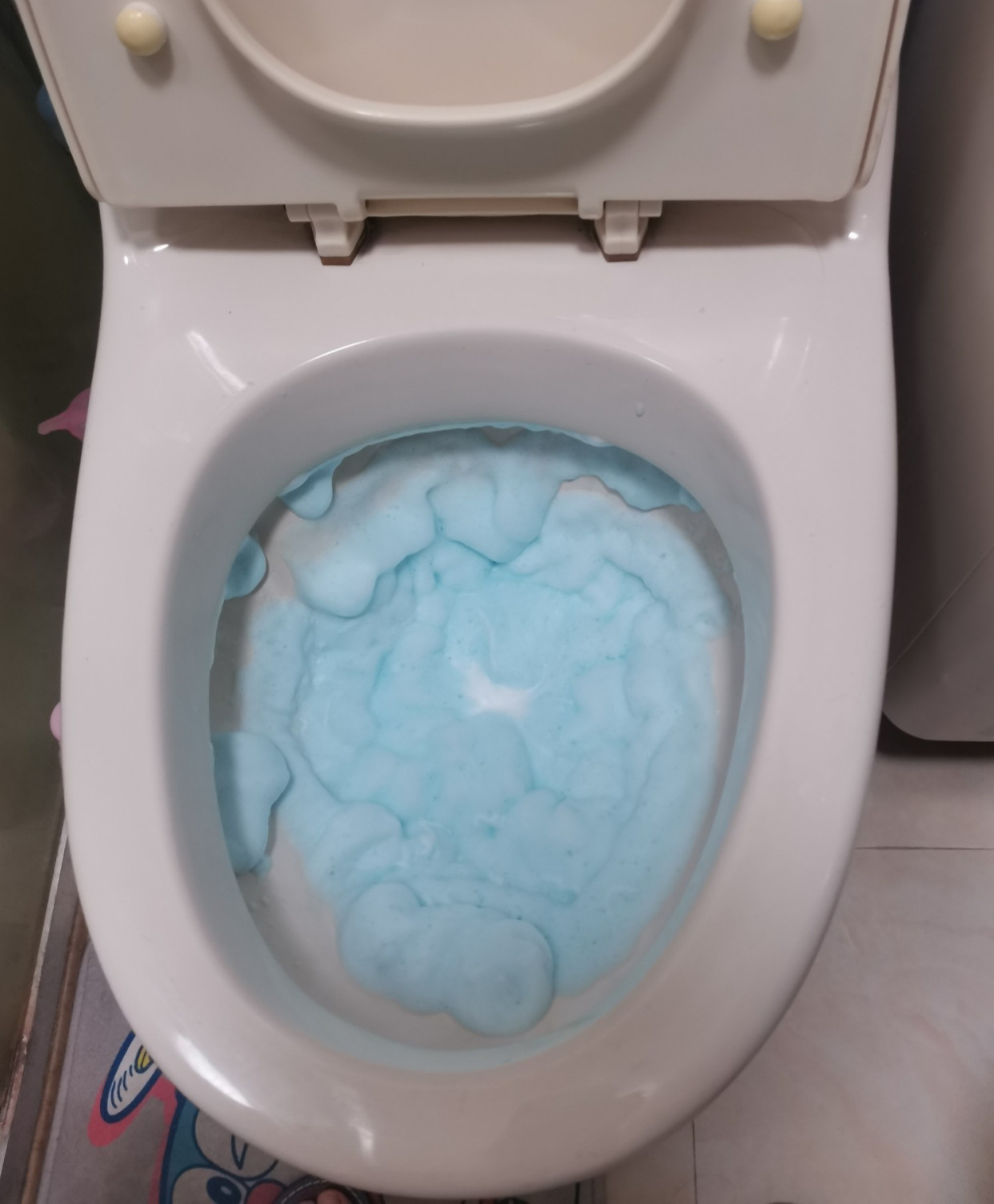 卫生间没窗怎么除味,卫生间没有窗户臭味怎么排出去