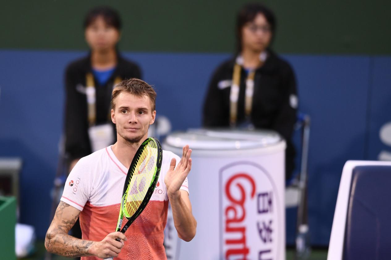 百岁山比赛专用水,百岁山网球