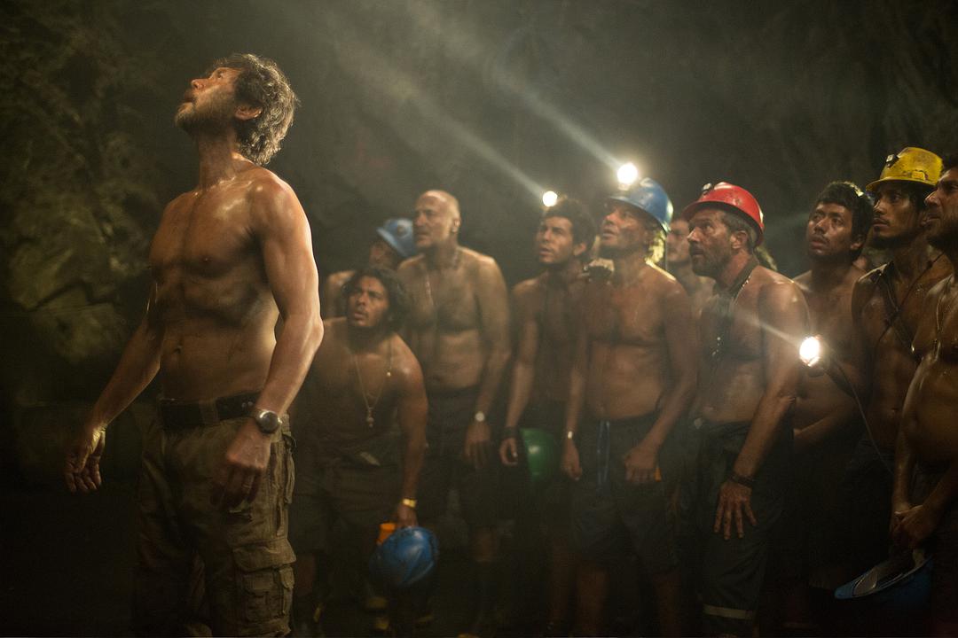 智利700米被困33名矿工怎么救的,智利矿难被困69天电影