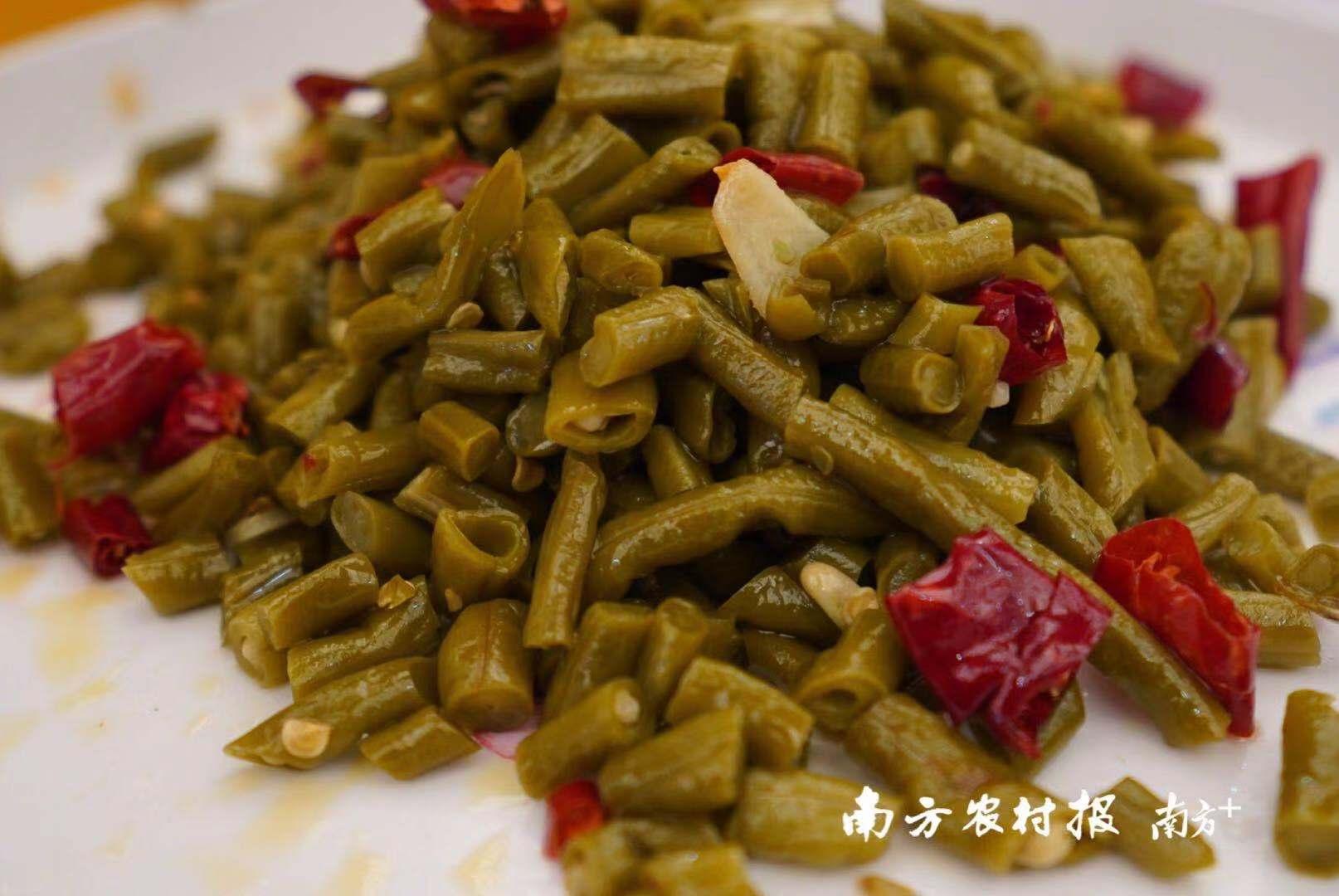 综艺直播成*果亚**会靓丽风景线！广东展团花式玩转农产品直播