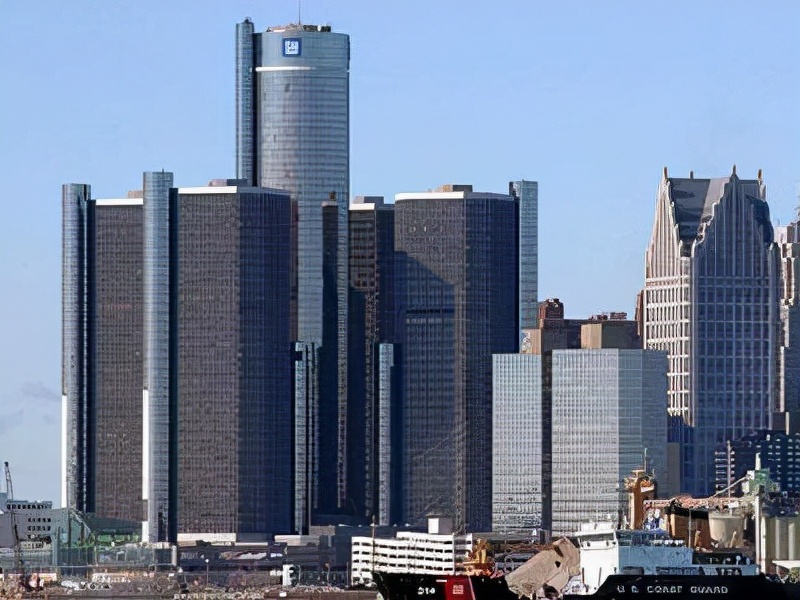 从纺织厂女工到局长的奋斗史,从工厂打工到崛起女总裁