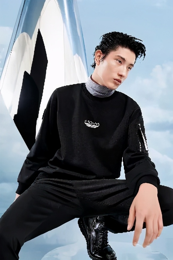 劲霸男装茄克活动效果,劲霸男装茄克节特惠专场