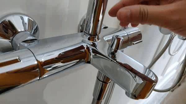 花洒马桶淋浴房怎么选？小编深挖市场，详解产品和报价