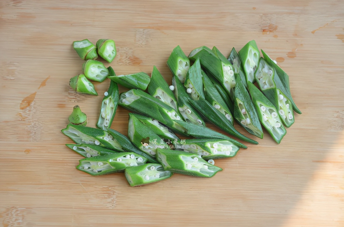 减肥期虾仁食谱,减肥餐虾仁肉松饭放什么酱好吃