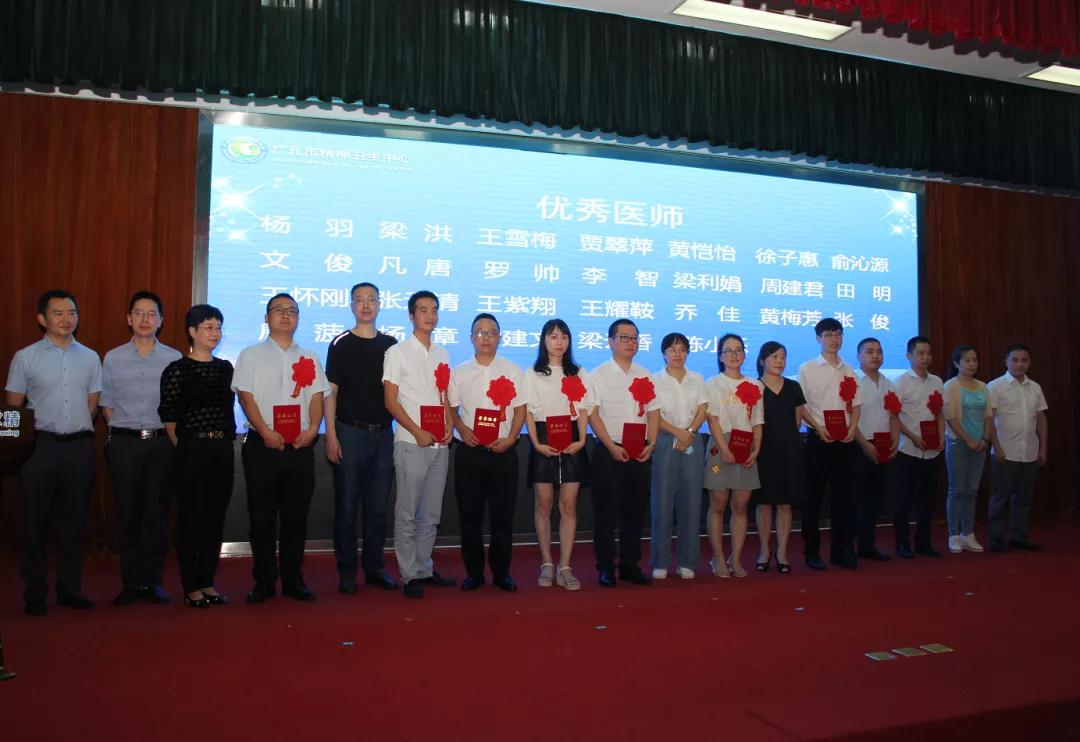 弘扬正能量众志成城抗疫情,弘扬抗疫精神同心共抗疫情