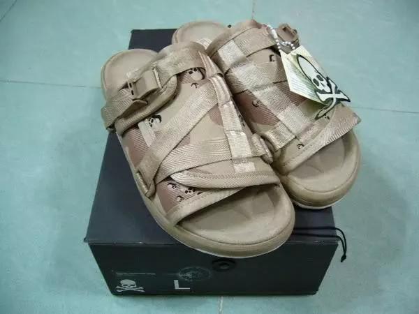 2022年流行的拖鞋,拖鞋联名推荐