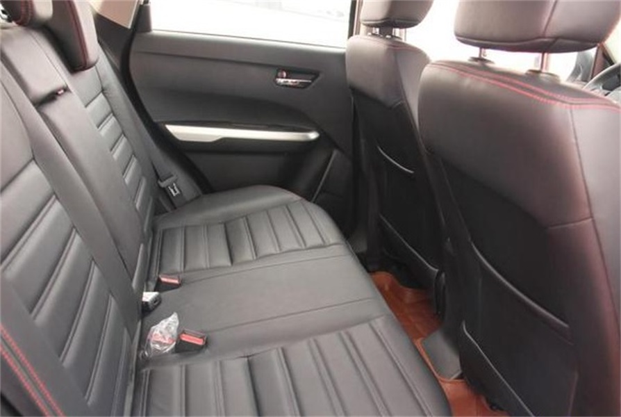 铃木与中国汽车,铃木维特拉都有几款车型