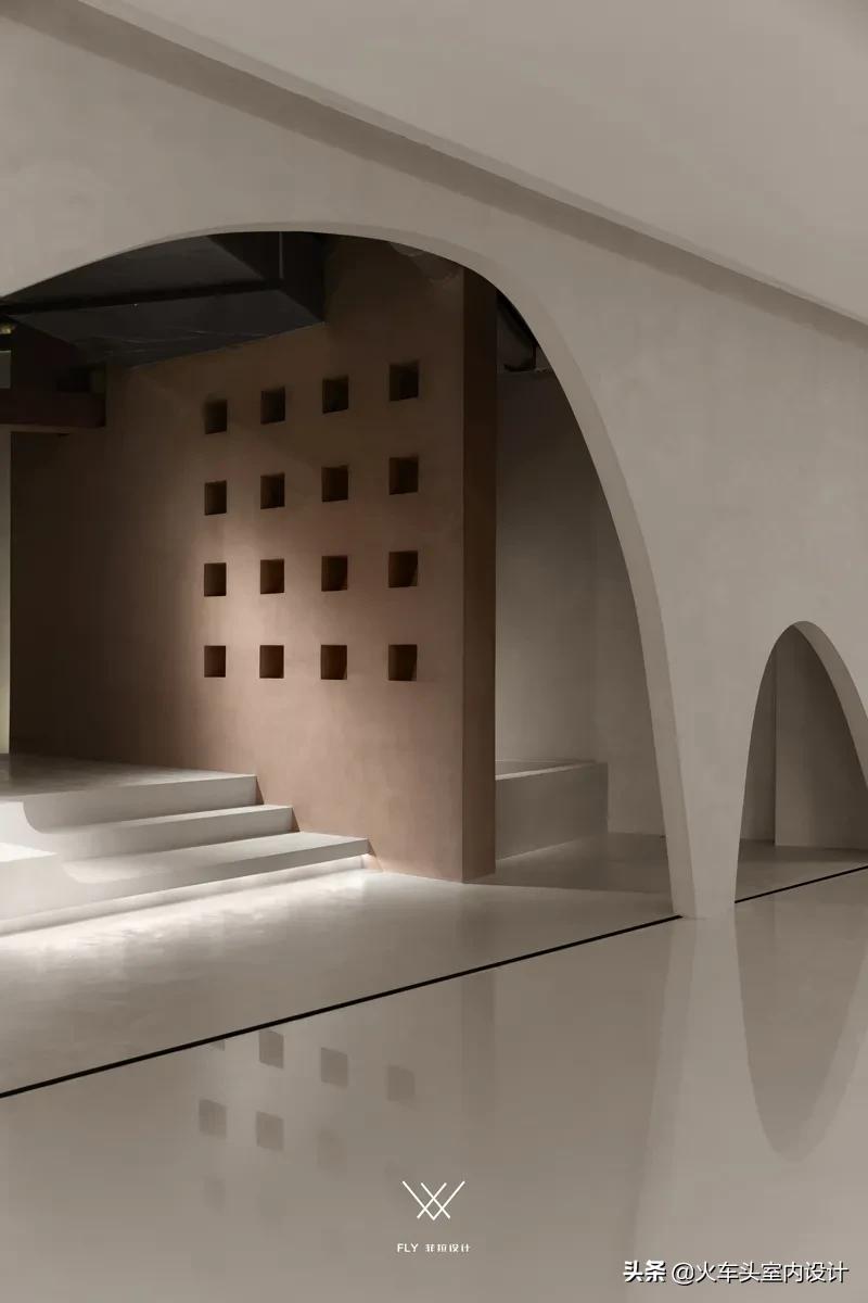 鑿叉媺璁捐瑁呴グ,鑿叉媺璁捐鐩存挱