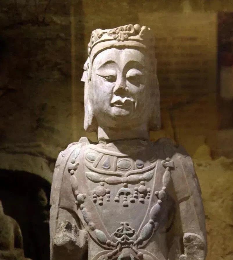 东南亚古造像图片,古造像