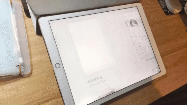 她笔下的女人韵味十足,他笔下的女子美得倾国倾城