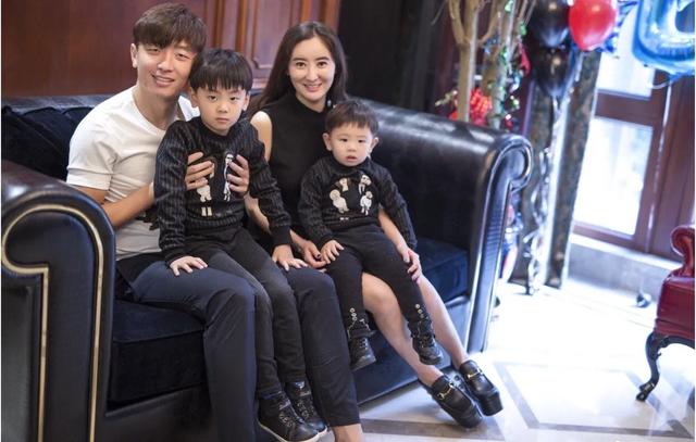 国足虐菜王,国足虐菜御用神锋