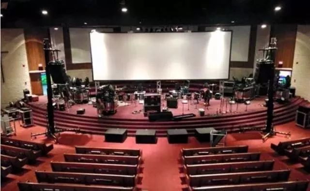 鏂板槈鍑哄浗,缇庡浗鍩虹潱瀛︽牎