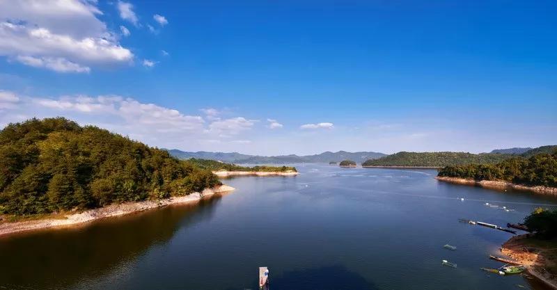 真正一线湖景！千岛湖这家“颜值杀”民宿自带一个超强属性
