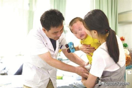 小孩子被二级烫伤后果,孩子被开水烫10级烫伤