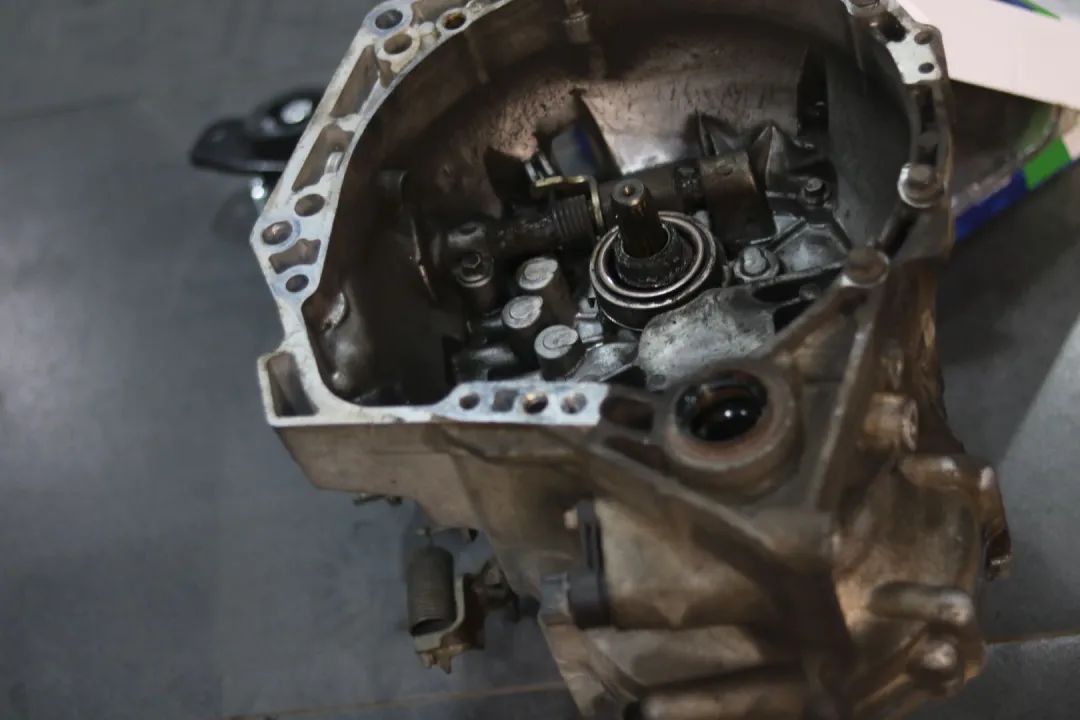 怪兽修车现代酷派,比亚迪f0全车拆解